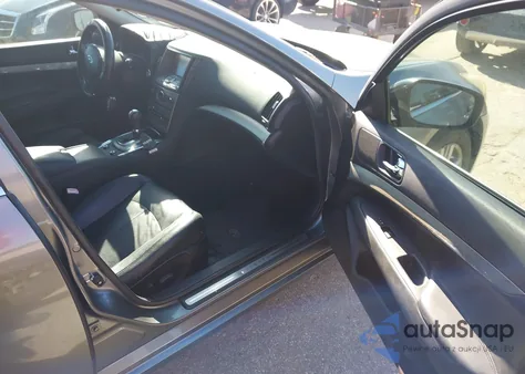 2010 Infiniti G37 Journey from USA, damaged, VIN JN1CV6APXAM403932